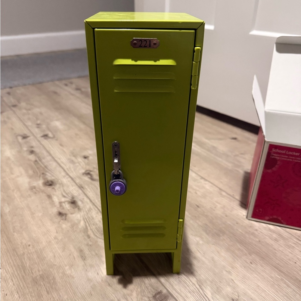 American Girl School Locker Set